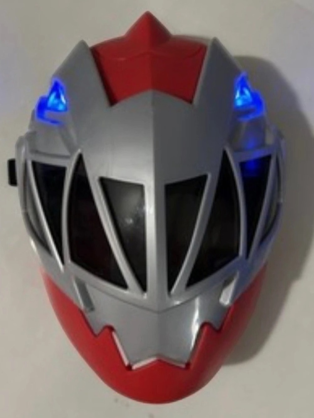 Hasbro Power Rangers Dino Fury Red Ranger Electronic Mask - Picture 3 of 5